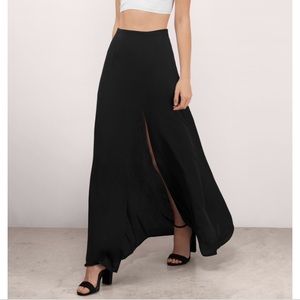 Long black Tobi skirt